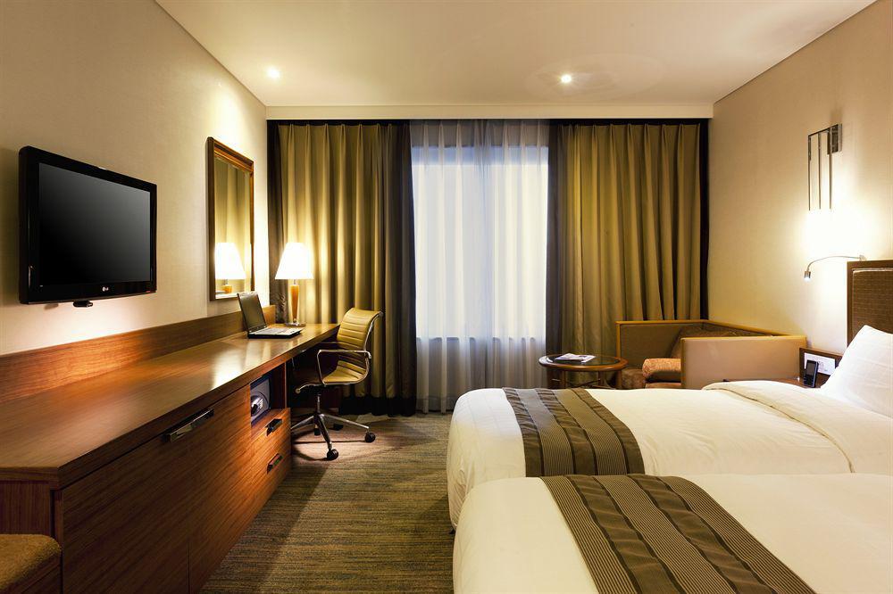 Novotel Ambassador Doksan Seoul Exterior photo